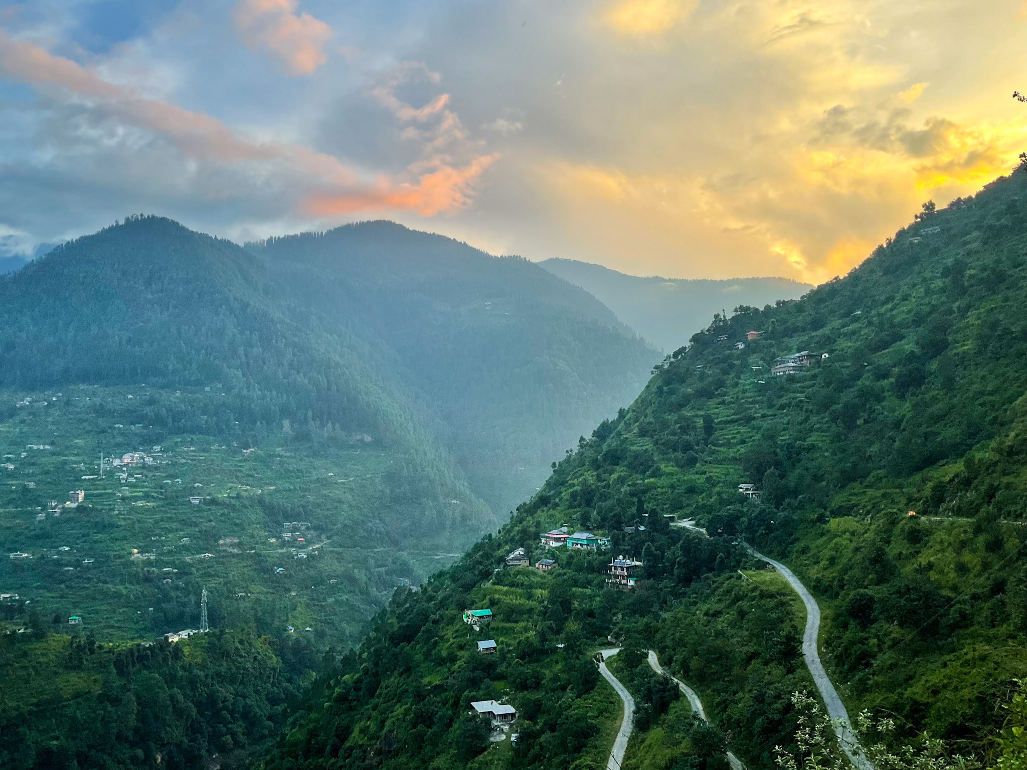 The spectacular Tirthan Valley